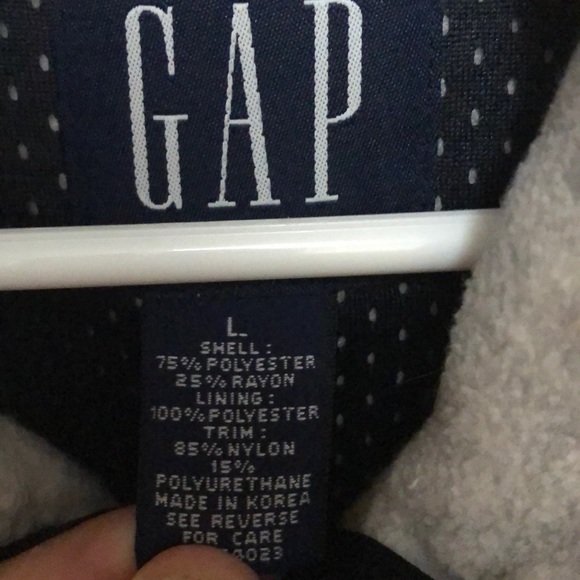 Gap vest with pockets grey and navy - Picture 3 of 4